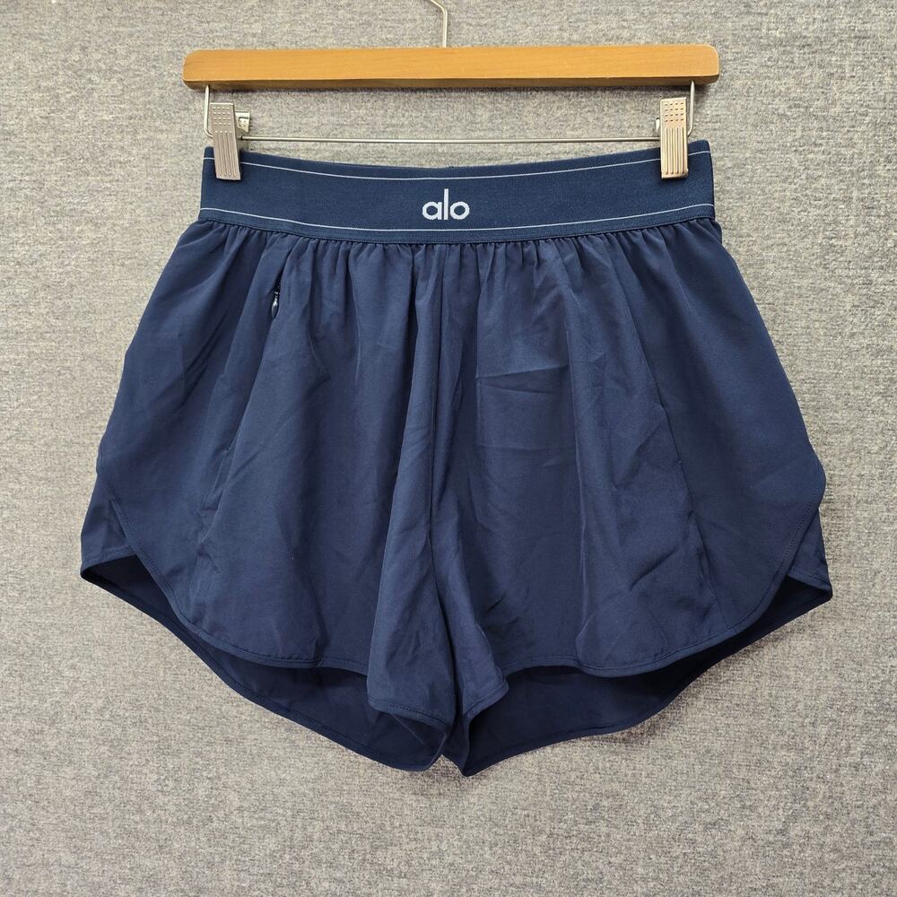 alo YOGA MATCH POINT ATHLETIC SHORTS, SIZE L?